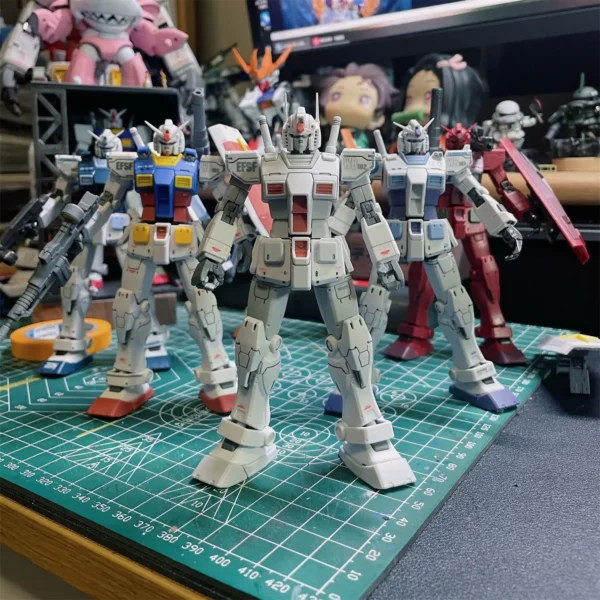 012 Model HG 1/144 Rx-78-2 Rollout Color Model Kit Collection Assembly Action Figures Robot Plastic Model Hobby Kids Toy Gifts - Image 3