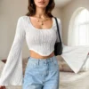 High Street Short T-shirt Female Party Clothes New Women's Solid Color U-neck Exposed Navel Thin Fashion Flare Long-sleeved Top